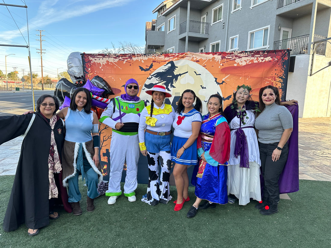 Trick-or-Treat Pop up